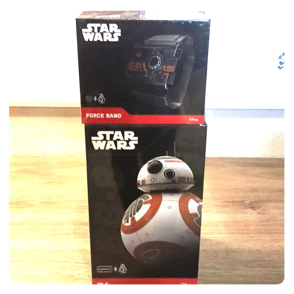 NWT Star Wars BB-8 AppEnabled Droid w/ForceBand